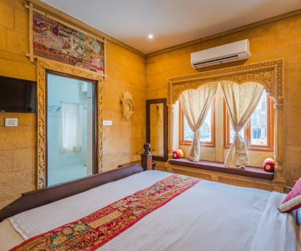 deluxe Heritage Room (7)